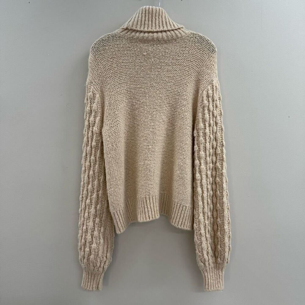 TOCCIN X RTR Popcorn Knit Sweater💜 - Picture 7 of 9